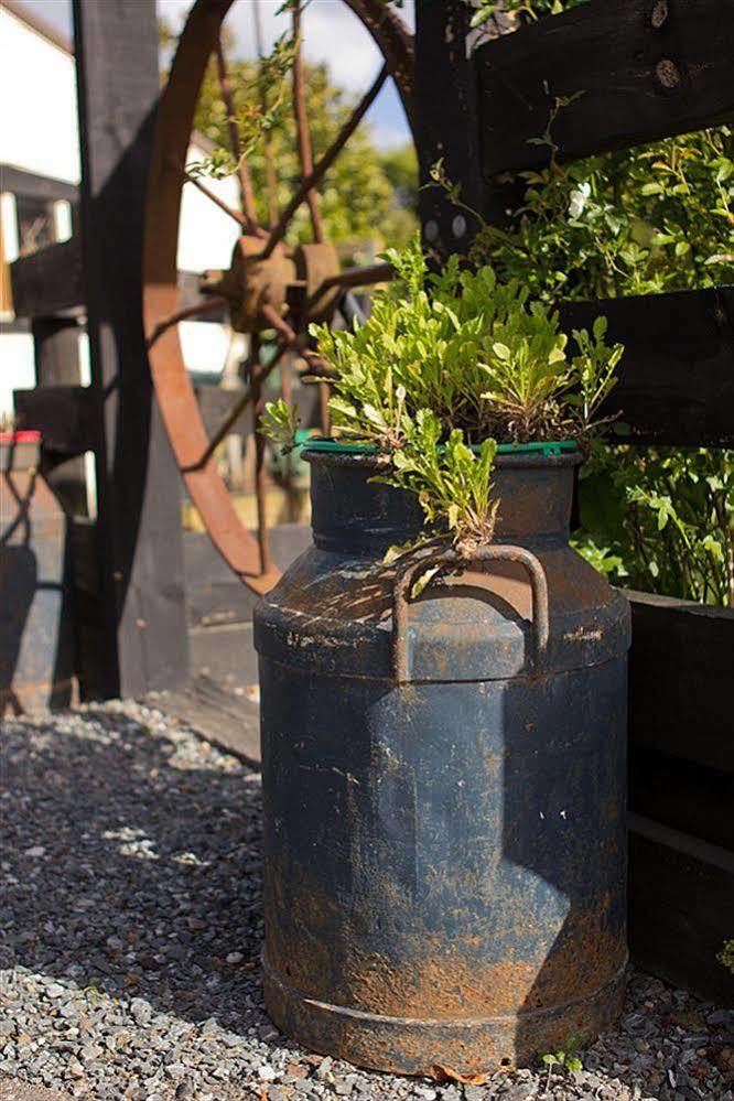 Cambridge Coach House Hotel Exterior photo